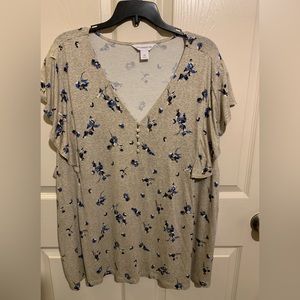 Liz Claiborne Ruffle Sleeve Turtle Dove Floral Top